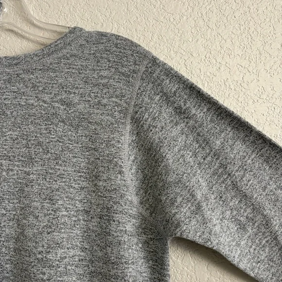 Inoah Sweater Top Womens M Graphic Dapper Dog Split Vneck Hi Lo Dachshund Gray - Picture 11 of 13